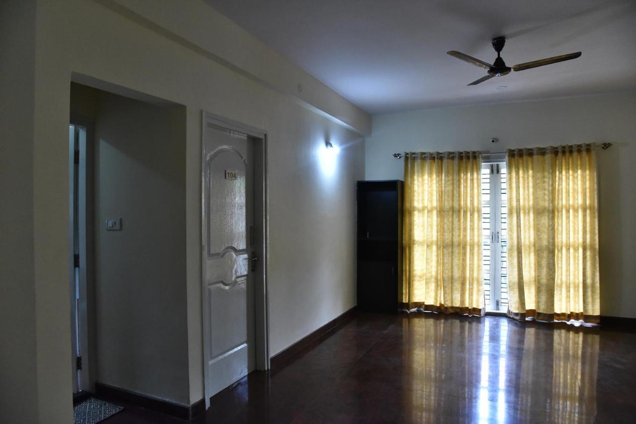 The Banjaara Suites Bangalore Esterno foto