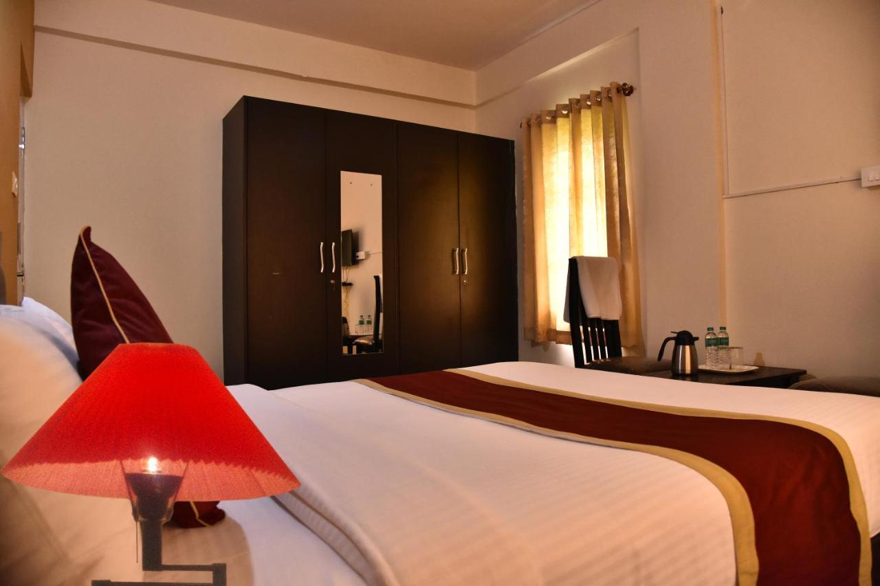 The Banjaara Suites Bangalore Esterno foto