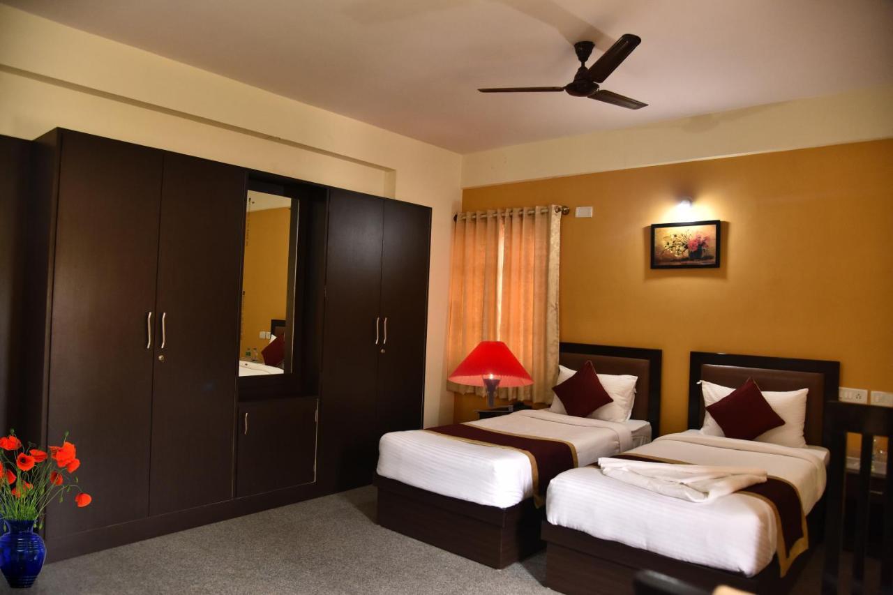 The Banjaara Suites Bangalore Esterno foto