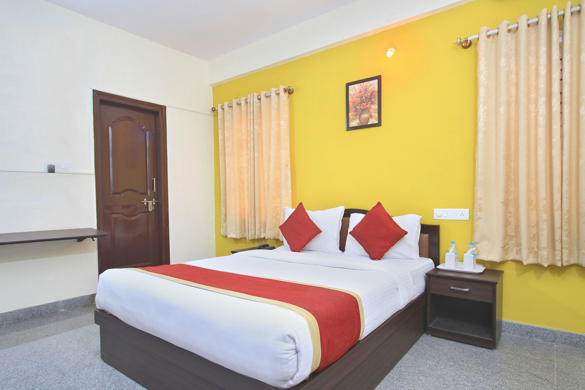 The Banjaara Suites Bangalore Esterno foto