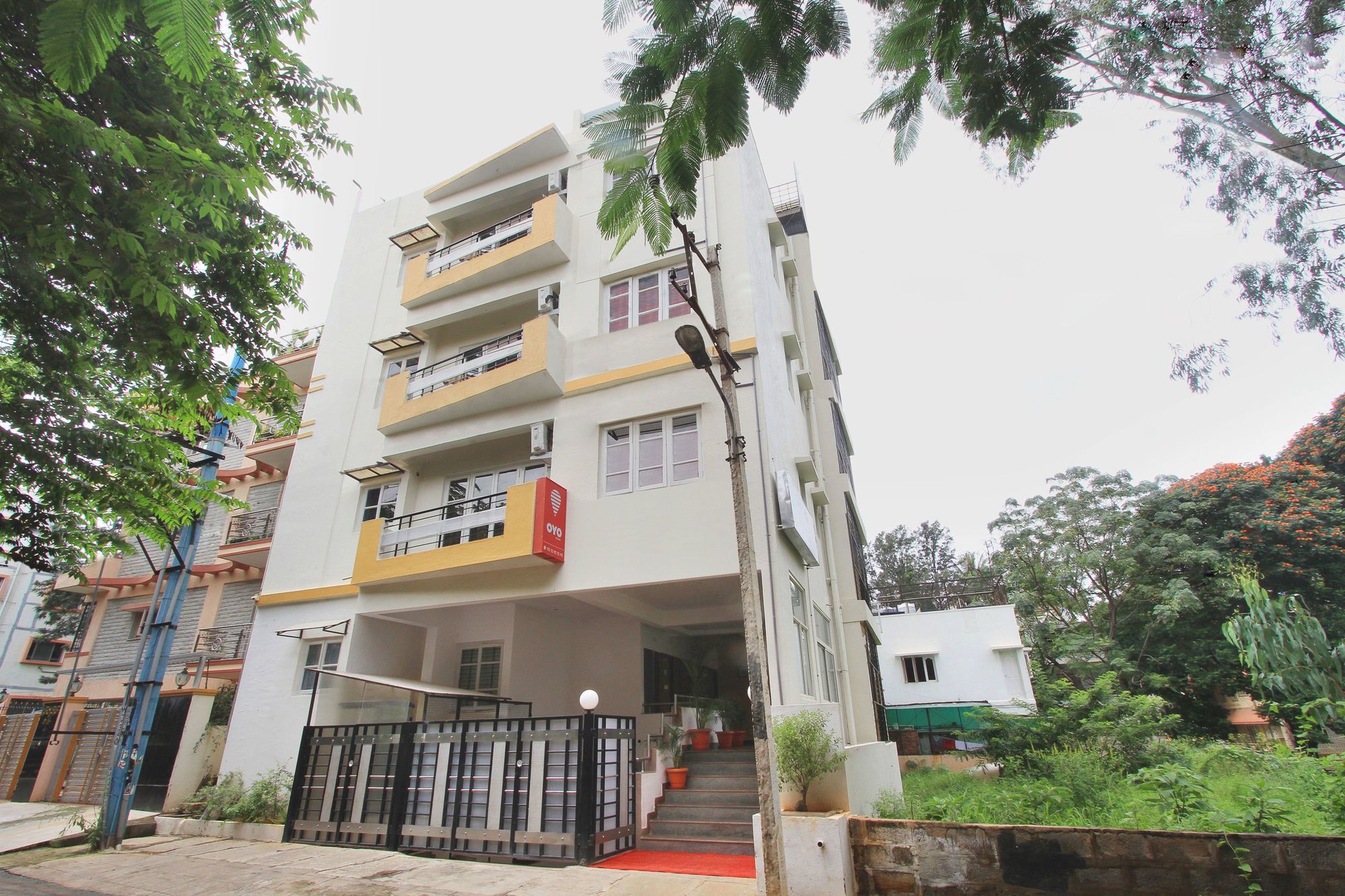 The Banjaara Suites Bangalore Esterno foto