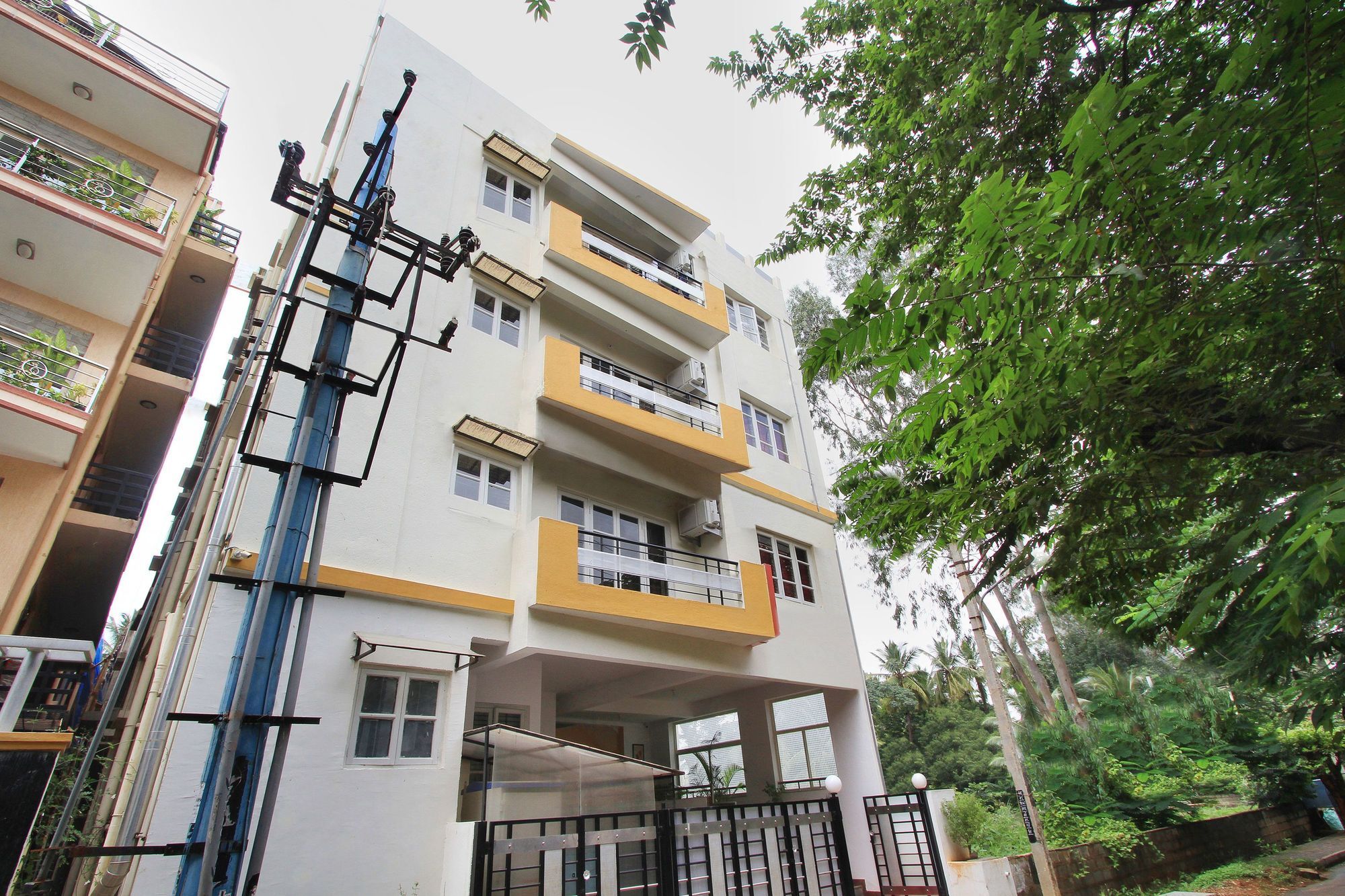 The Banjaara Suites Bangalore Esterno foto
